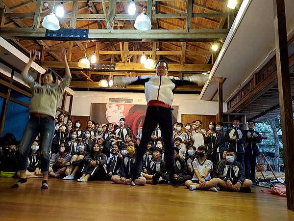 P_20201030_155824_1.jpg P_20201030_155824_1.jpg