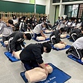 CPR練習 (8).jpg