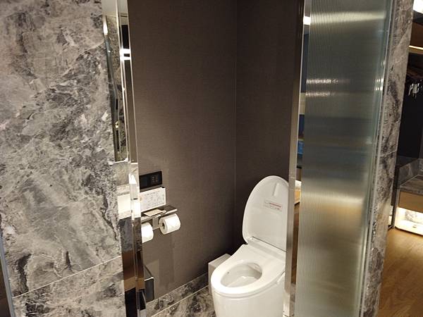 [高雄飯店] 親子不友善但極致奢華的藝術酒店『高雄晶英國際行