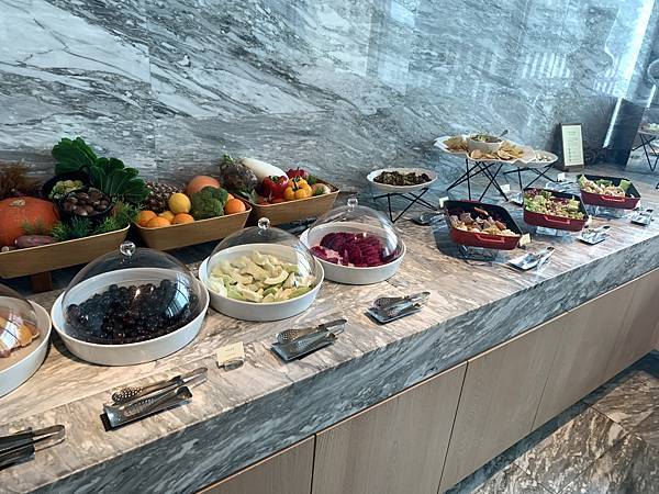 [高雄飯店] 親子不友善,但服務超級友善且極致奢華的藝術酒店