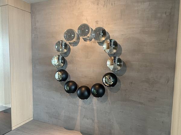 [高雄飯店] 親子不友善,但服務超級友善且極致奢華的藝術酒店