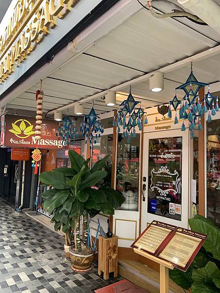 『泰國曼谷』曼谷自由行,自由行就是不安排行程,意外搭上小渡輪