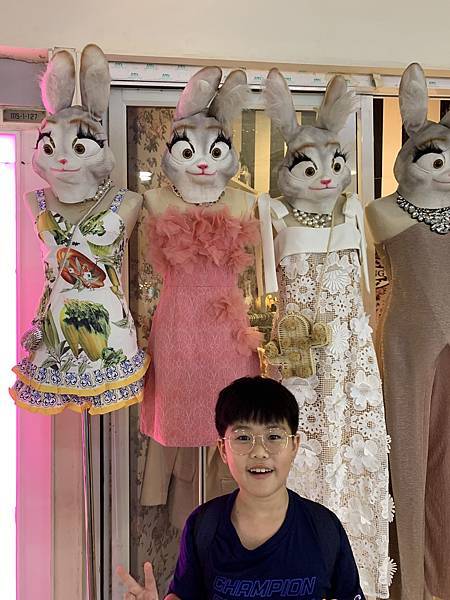 『泰國曼谷』曼谷自由行,暹羅站逛大街,紅大哥水門雞飯,米其林