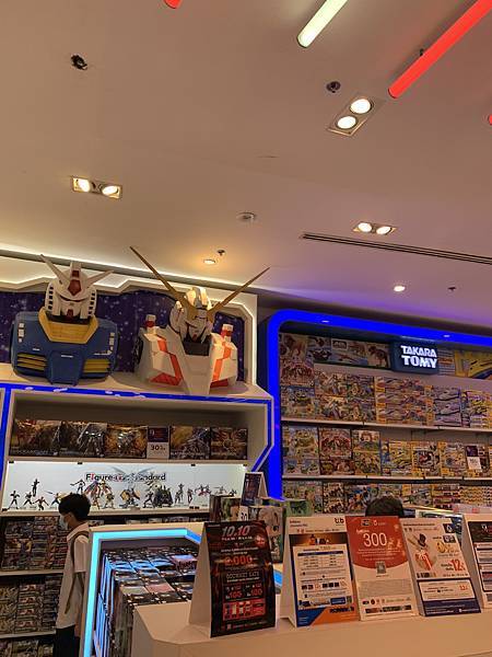 『泰國曼谷』曼谷自由行,暹羅站逛大街,紅大哥水門雞飯,米其林