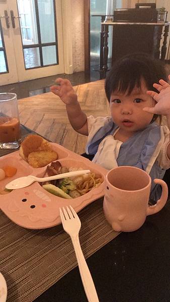 『泰國曼谷』曼谷自由行,暹羅站逛大街,紅大哥水門雞飯,米其林