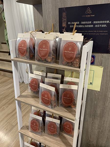 『泰國曼谷』曼谷自由行,暹羅站逛大街,紅大哥水門雞飯,米其林