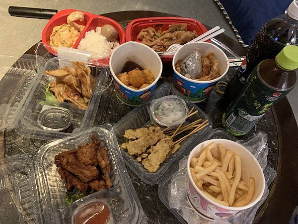 『泰國曼谷』曼谷自由行,暹羅站逛大街,紅大哥水門雞飯,米其林