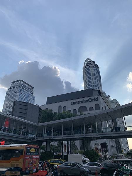 『泰國曼谷』曼谷自由行,暹羅站逛大街,紅大哥水門雞飯,米其林