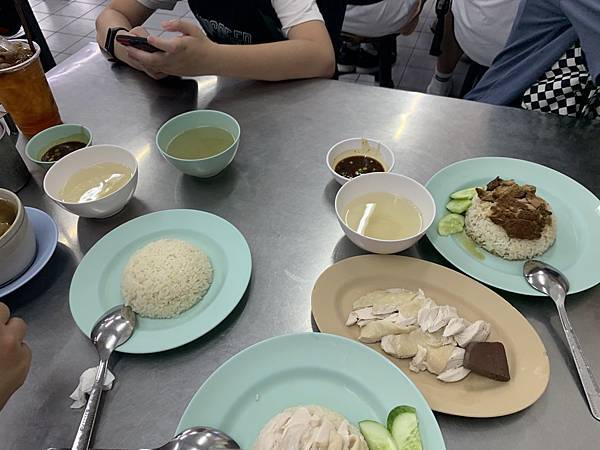 『泰國曼谷』曼谷自由行,暹羅站逛大街,紅大哥水門雞飯,米其林