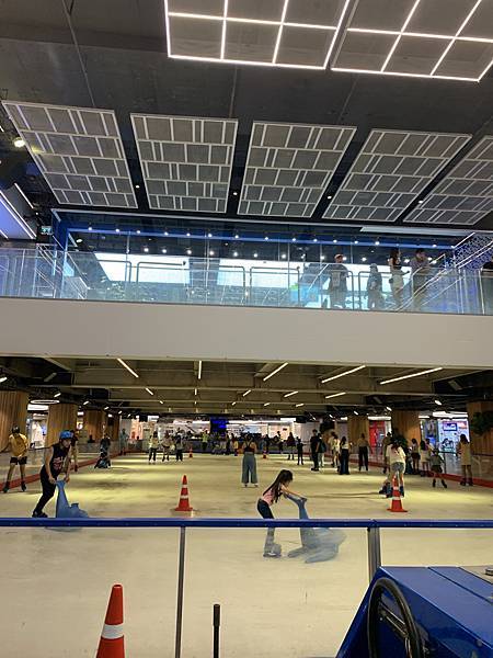 『泰國曼谷』曼谷自由行,暹羅站逛大街,紅大哥水門雞飯,米其林