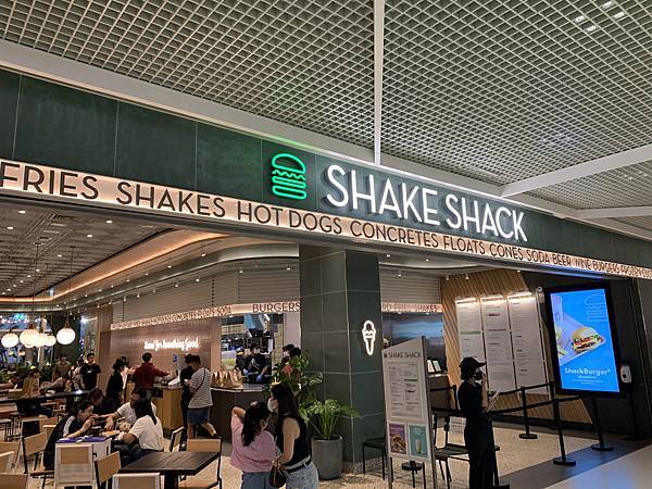 『泰國曼谷』曼谷自由行,暹羅站逛大街,紅大哥水門雞飯,米其林