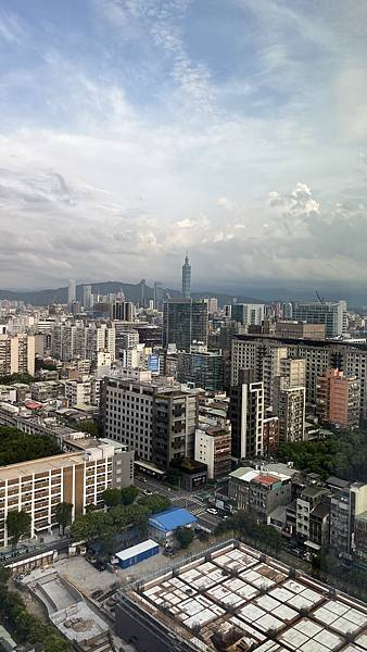 住飯店囉!! 住飯店囉!!