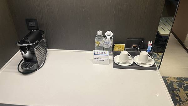 住飯店囉!! 住飯店囉!!