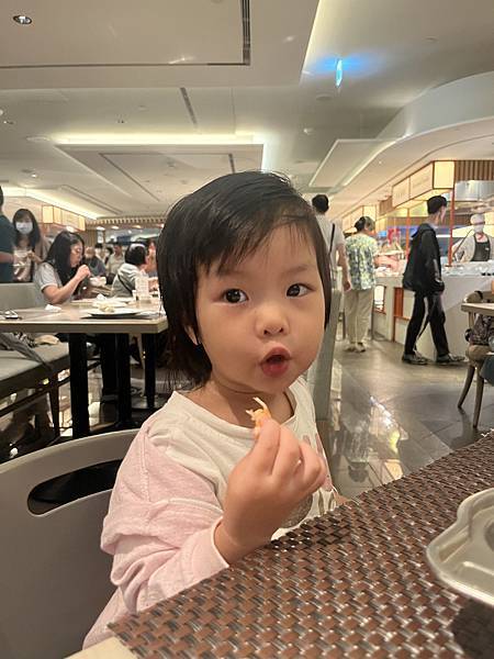 『台北大安』遠東香格里拉酒店下午茶!!物超所值!!值得再訪 『台北大安』遠東香格里拉酒店下午茶!!物超所值!!值得再訪