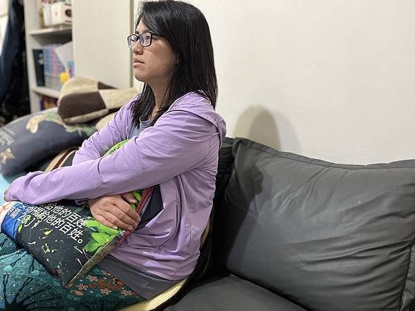 懶人救星!!! 【撐腰人】撐腰坐墊--讓我久坐不再腰酸背痛