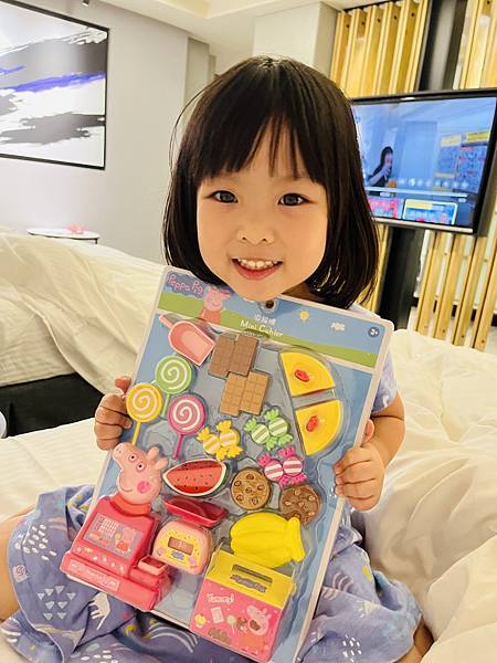 『桃園飯店』IF 商務汽旅--雅緻四人車庫房全家出遊的好選