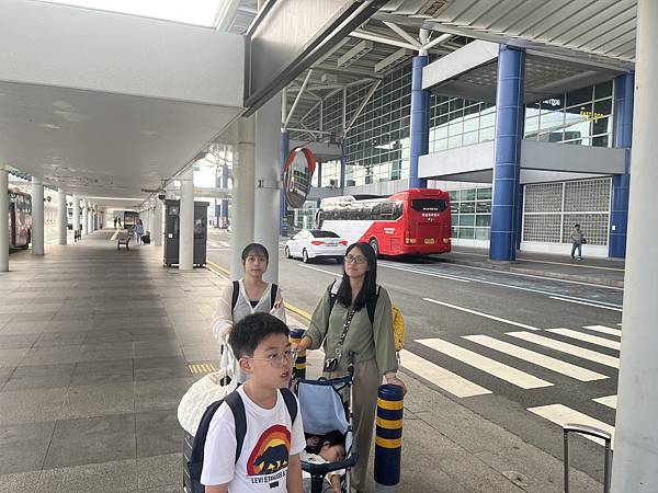 『韓國水原』慶祝碩寶十歲生日韓國吃燒肉啦!!