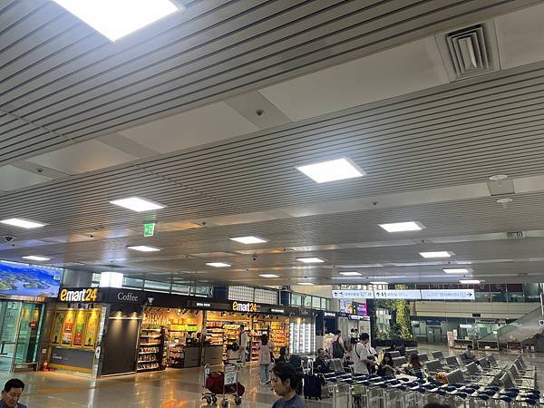 『韓國水原』慶祝碩寶十歲生日韓國吃燒肉啦!!