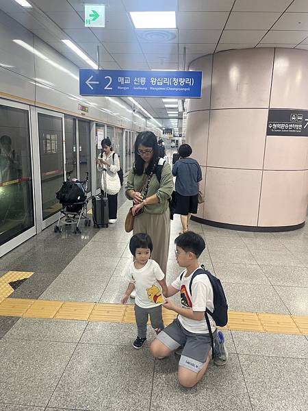 『韓國水原』慶祝碩寶十歲生日韓國吃燒肉啦!!