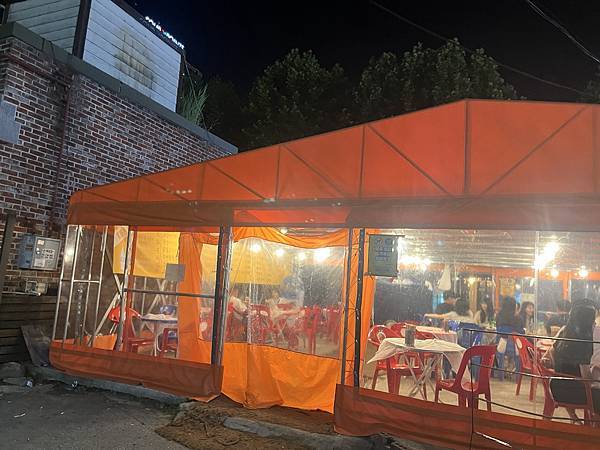 『韓國水原』慶祝碩寶十歲生日韓國吃燒肉啦!!