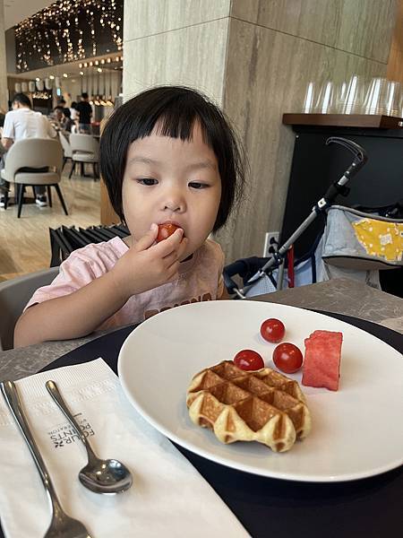 『韓國水原』慶祝碩寶十歲生日韓國吃燒肉啦!!