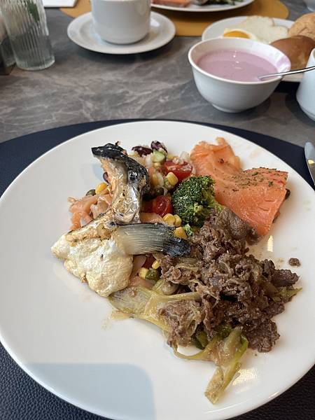 『韓國水原』慶祝碩寶十歲生日韓國吃燒肉啦!!