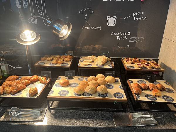 『韓國水原』慶祝碩寶十歲生日韓國吃燒肉啦!!