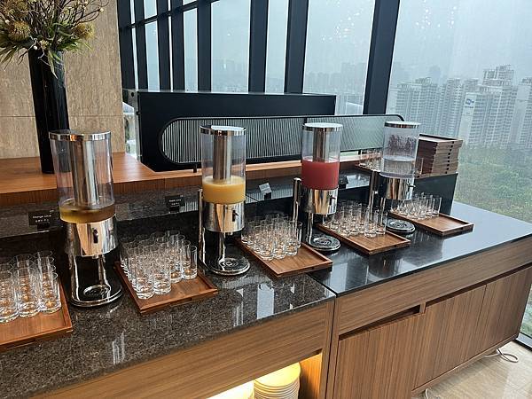 『韓國水原』慶祝碩寶十歲生日韓國吃燒肉啦!!