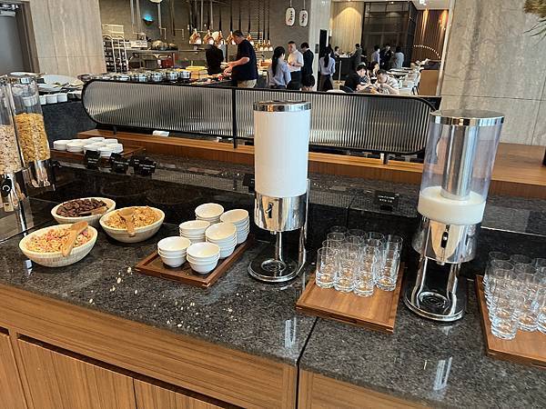 『韓國水原』慶祝碩寶十歲生日韓國吃燒肉啦!!