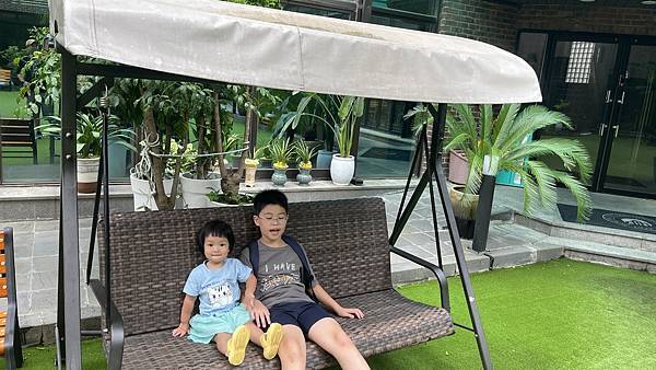 『韓國水原』慶祝碩寶十歲生日韓國吃燒肉啦!!