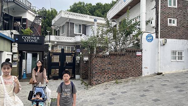 『韓國水原』慶祝碩寶十歲生日韓國吃燒肉啦!!