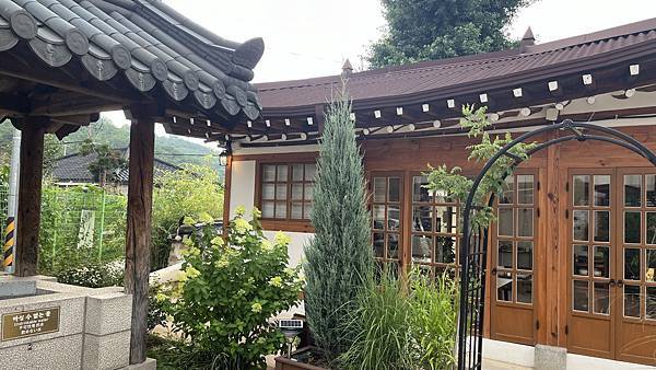 『韓國水原』慶祝碩寶十歲生日韓國吃燒肉啦!!