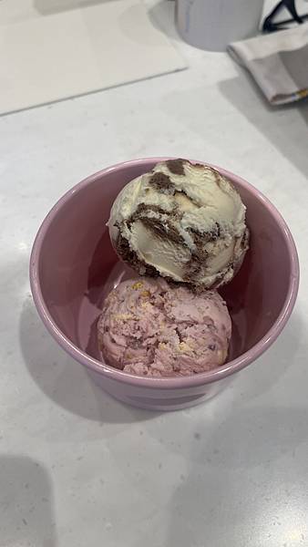 『韓國水原』慶祝碩寶十歲生日韓國吃燒肉啦!!