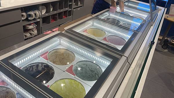 『韓國水原』慶祝碩寶十歲生日韓國吃燒肉啦!!