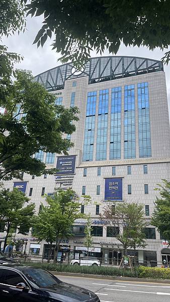 『韓國水原』慶祝碩寶十歲生日韓國吃燒肉啦!!