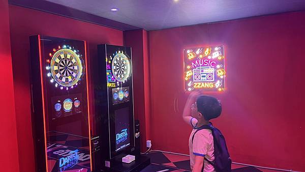 『韓國水原』慶祝碩寶十歲生日韓國吃燒肉啦!!