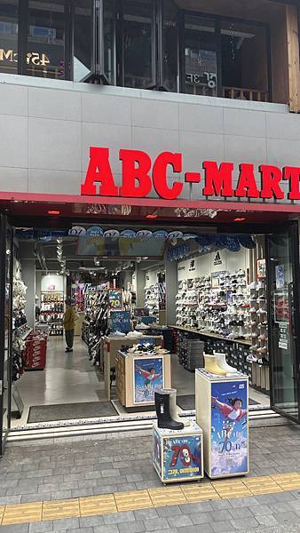 『韓國水原』慶祝碩寶十歲生日韓國吃燒肉啦!!