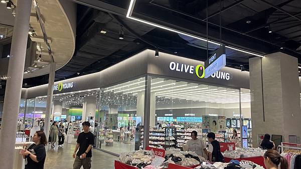 『韓國水原』慶祝碩寶十歲生日韓國吃燒肉啦!!