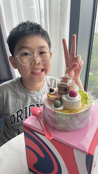 『韓國水原』慶祝碩寶十歲生日韓國吃燒肉啦!!