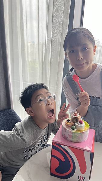 『韓國水原』慶祝碩寶十歲生日韓國吃燒肉啦!!