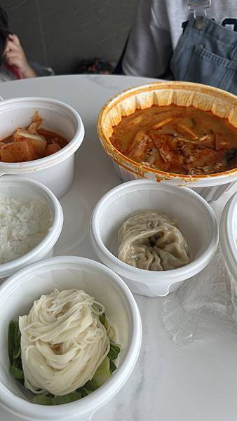 『韓國水原』慶祝碩寶十歲生日韓國吃燒肉啦!!