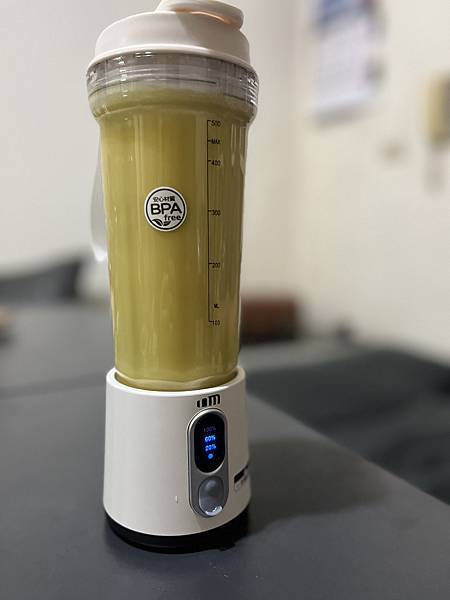 『好物開箱』《營養大師 隨果食光機》隨時隨地都能喝到新鮮果汁