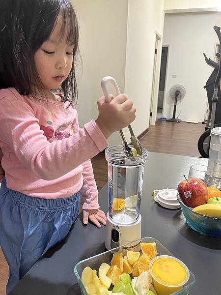 『好物開箱』《營養大師 隨果食光機》隨時隨地都能喝到新鮮果汁