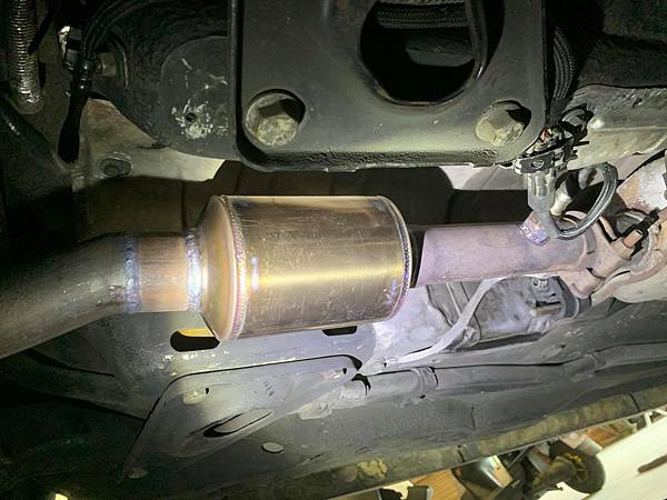 300#目金屬觸媒換裝