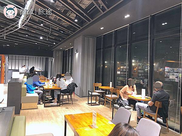 台中咖啡廳＿台中outlet下午茶＿台中約會景點_Rose House Cafe(台中三井店)-4.jpg