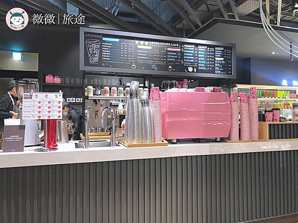 台中咖啡廳＿台中outlet下午茶＿台中約會景點_Rose House Cafe(台中三井店)-7.jpg