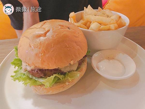 師大美食_台電大樓餐廳_師大夜市漢堡＿KGB Kiwi Gourmet Burgers-5.jpg