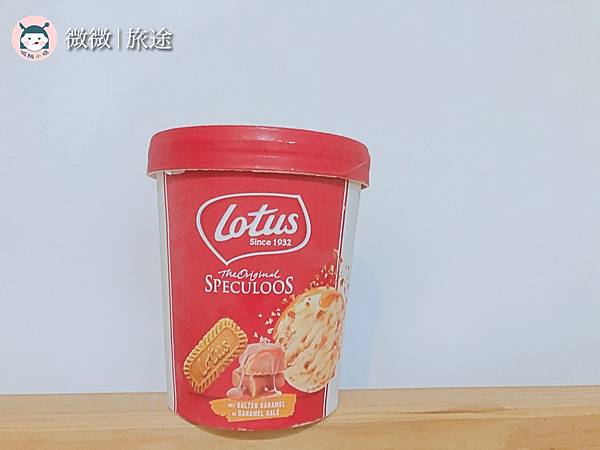 甜點開箱_冰淇淋推薦_蓮花餅乾_lotus焦糖脆餅冰淇淋-1.jpg