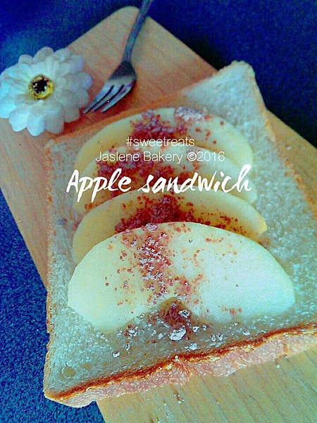 APPLE SANDWICH