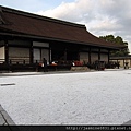 東寺內景